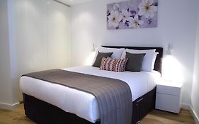 Smart City Apartments London Bridge 4*